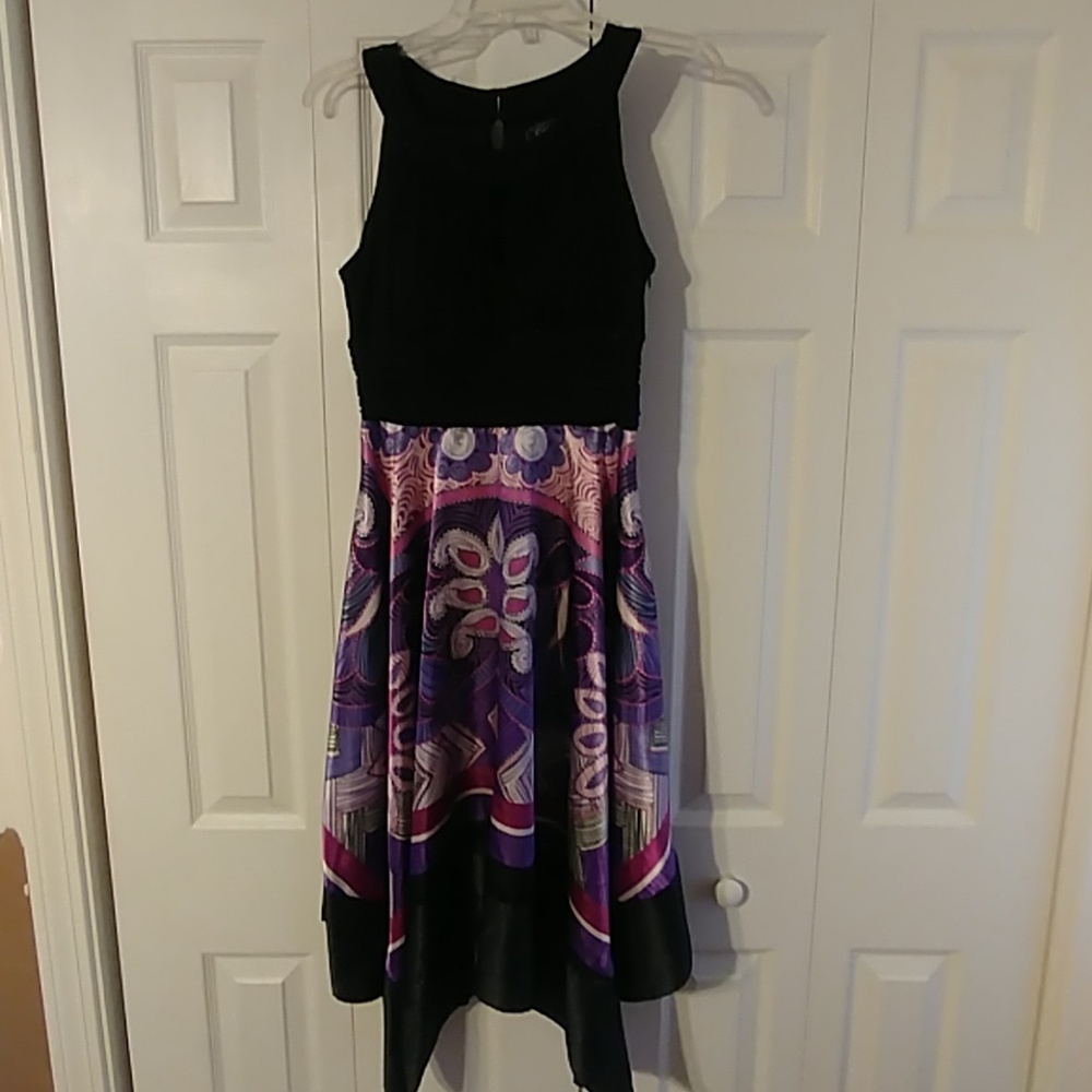 A line kercheif bottom dress sz. 10